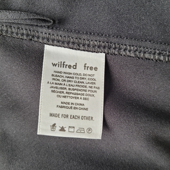 Aritzia Wilfred Free Zip Up A-Line Mini Skirt Vegan Suede - Picture 7 of 8